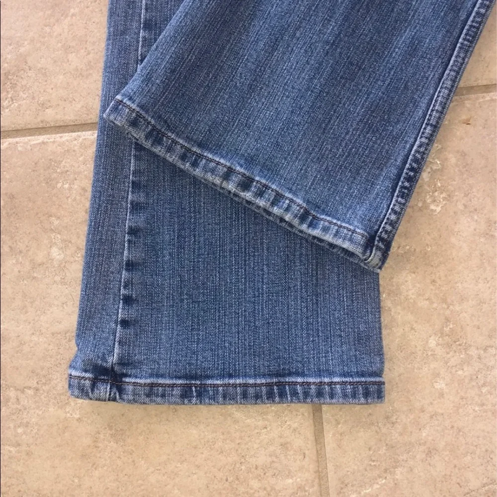 Levi 525 - Picture 4 of 4